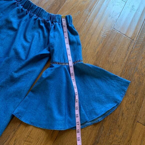 Denim Off Shoulder Top Bell Sleeves‎ - Picture 8 of 12